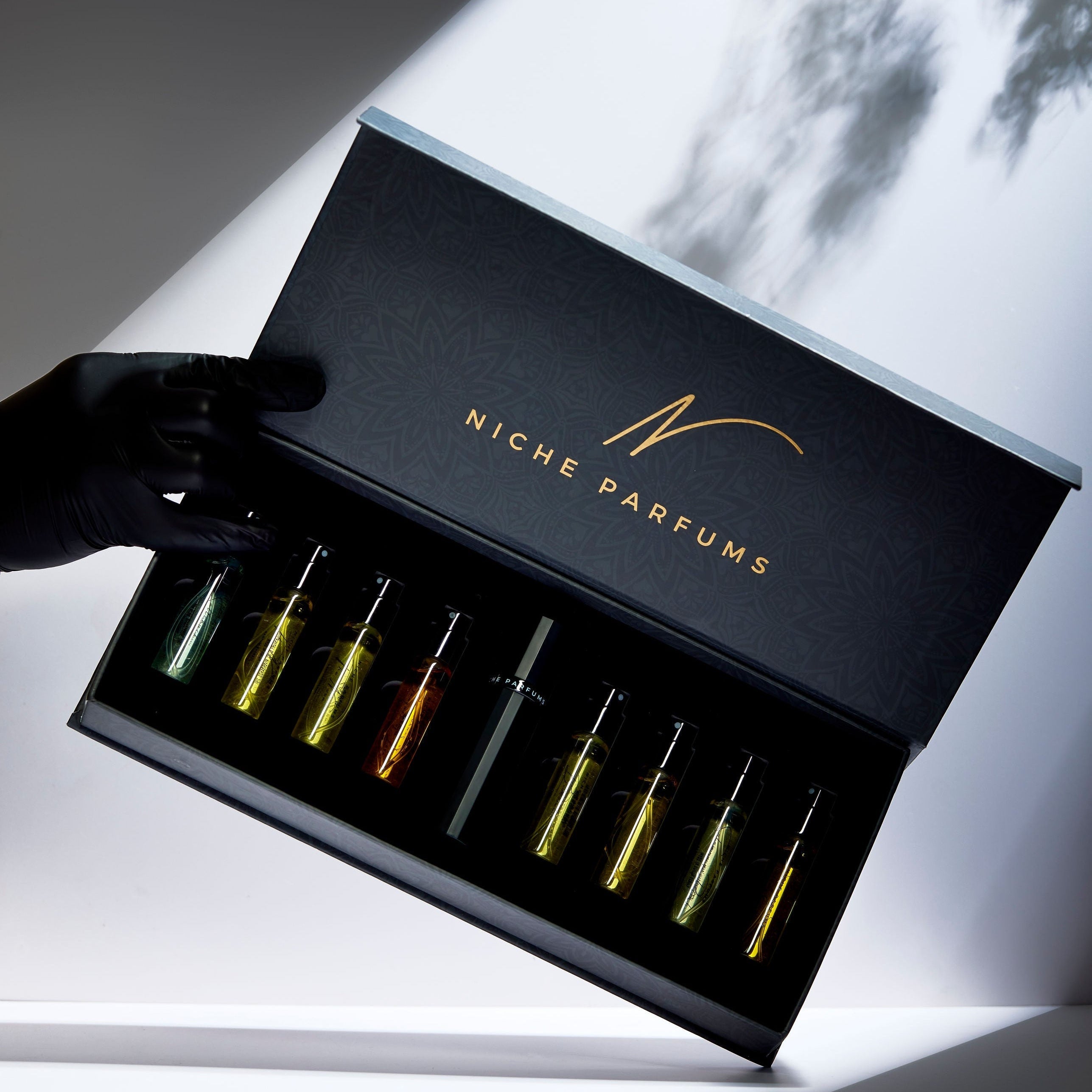 8 x 10ml Explorer Box – Niche Parfums